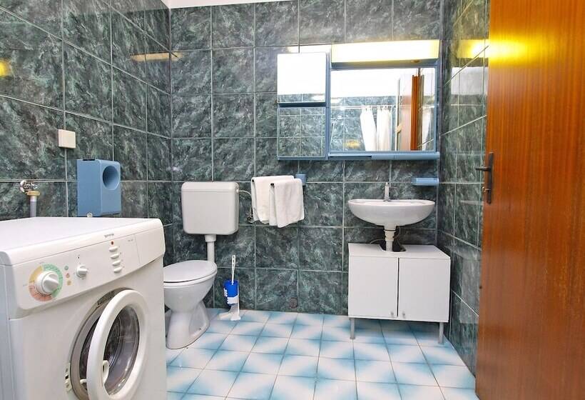 Apartments Dragica 929