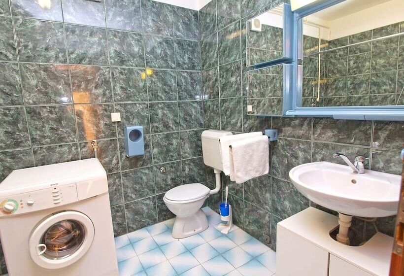 Apartments Dragica 929