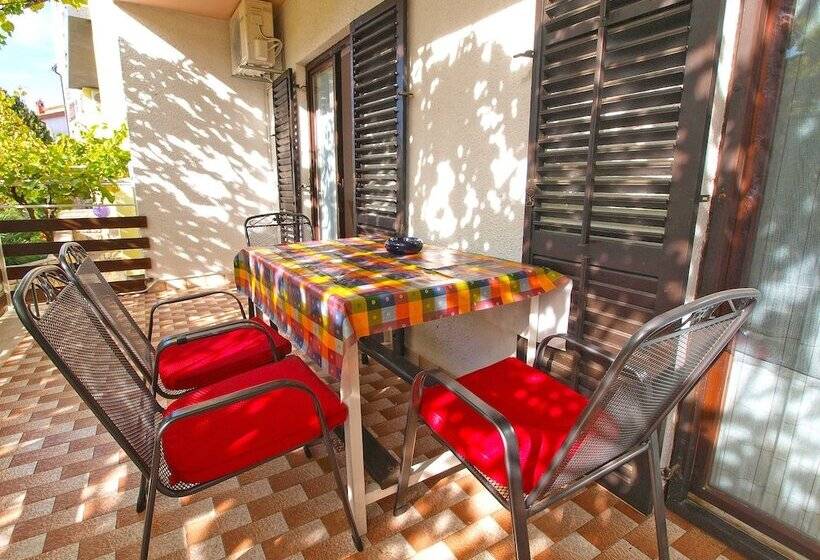 Apartments Dragica 929