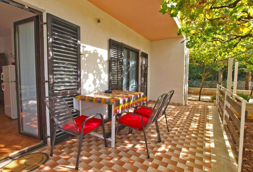 Apartments Dragica 929