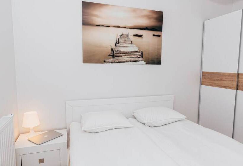 Elite Apartments City Center Suites