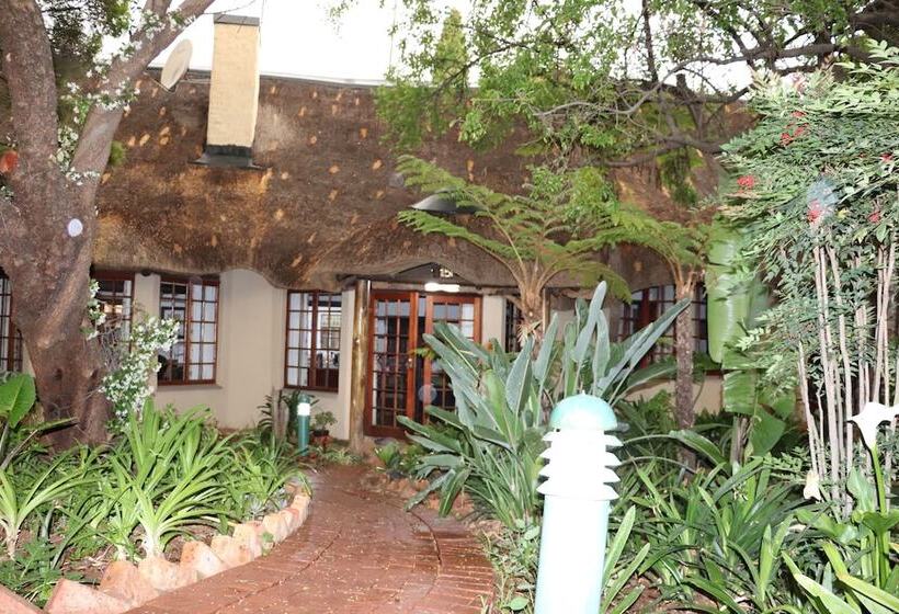 پانسیون Greenwoods Selfcatering
