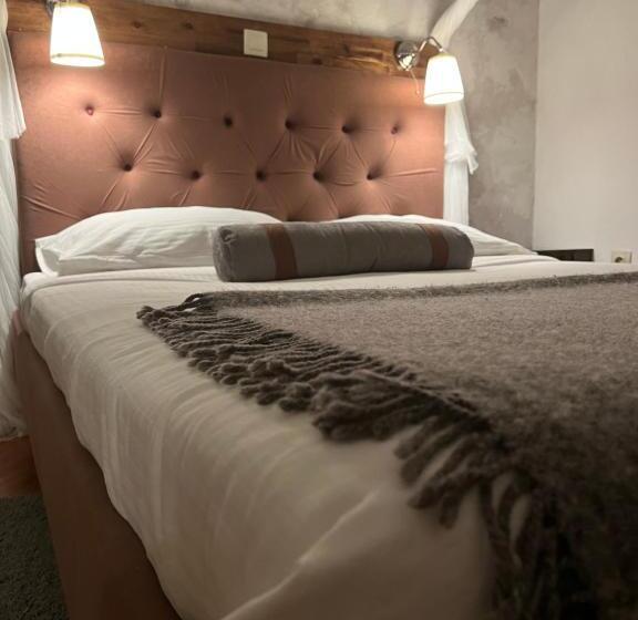 پانسیون Guest House Mediterranea