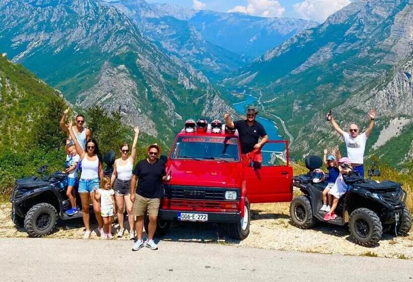 پانسیون Holiday Resort Zlatni Dol Mostar