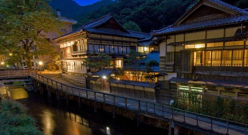 ریوکان Aizu Higashiyama Onsen Tsuki No Akari