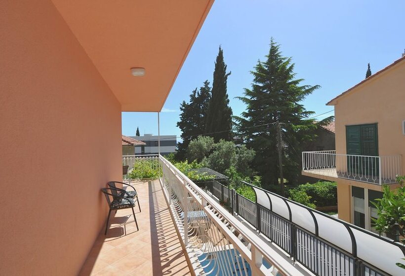 Apartment Marjan Park