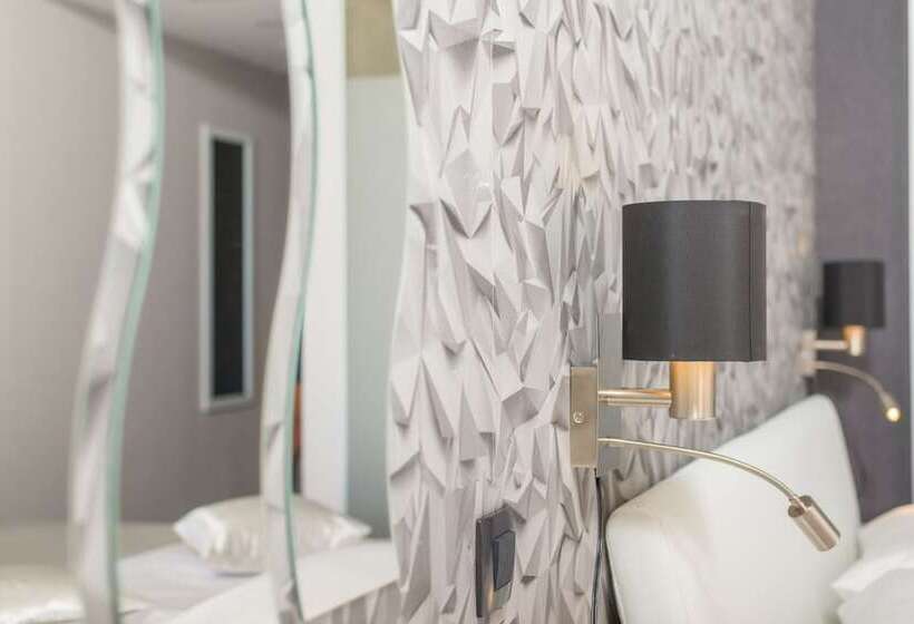 پانسیون Luxury Rooms Seven