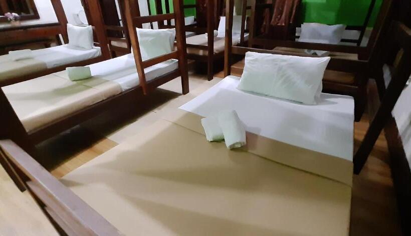 هاستل Escolta's Homey Lodge