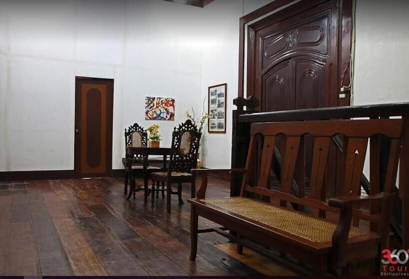 هاستل Escolta's Homey Lodge