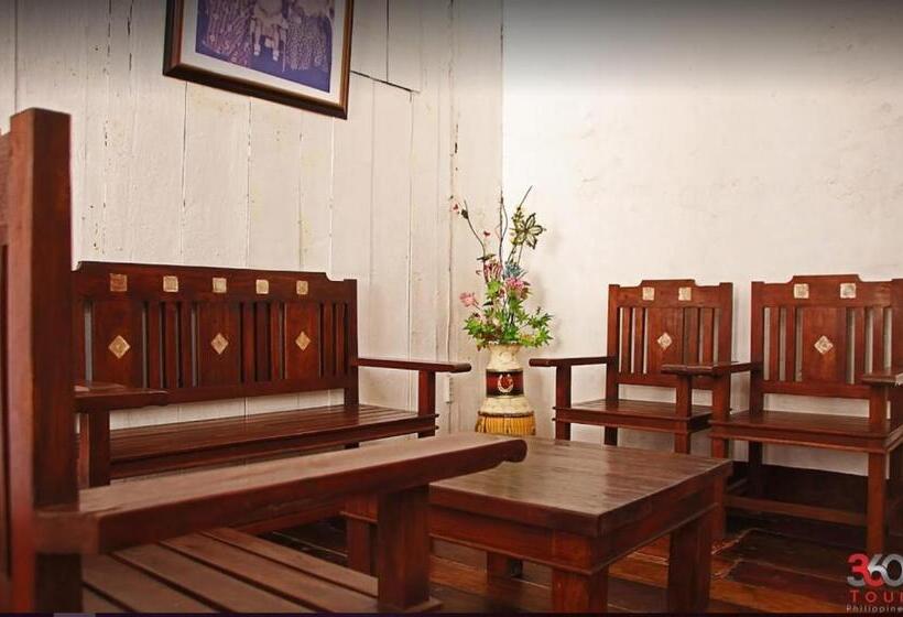 هاستل Escolta's Homey Lodge