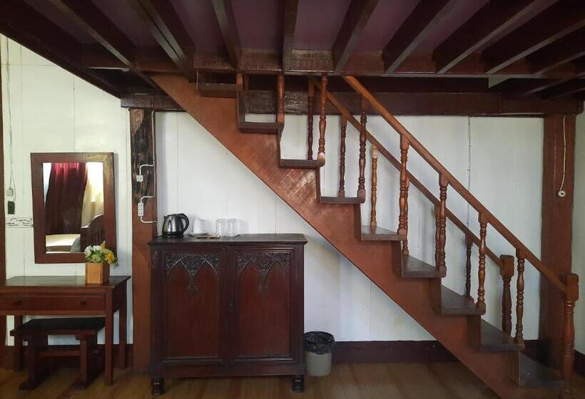 هاستل Escolta's Homey Lodge