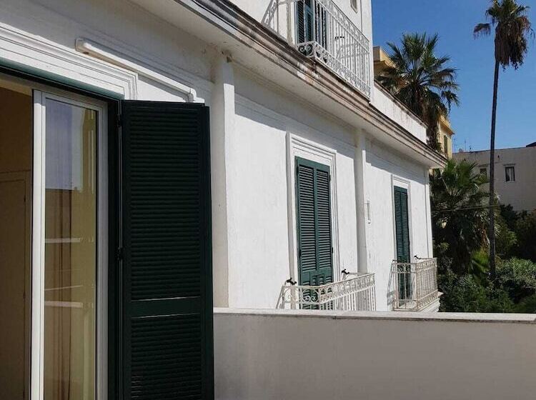 فندق Albergo Santa Teresa