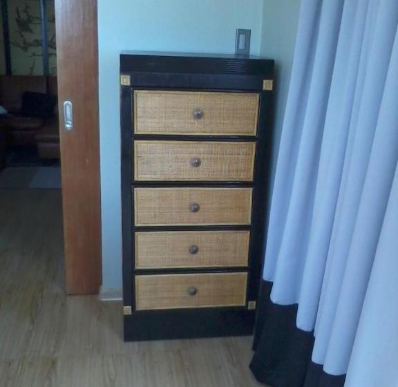 בית מלון כפרי Mactan Island Condo La Mirada Residence , Beach Resort , Large 1 Bedroom , Pools , Ocean Views, Fast