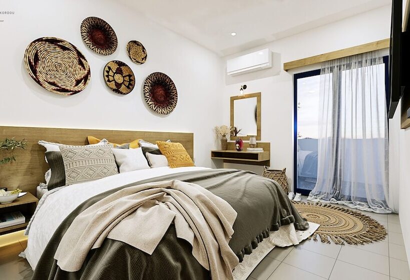 Отель Cretan Seaside Boutique
