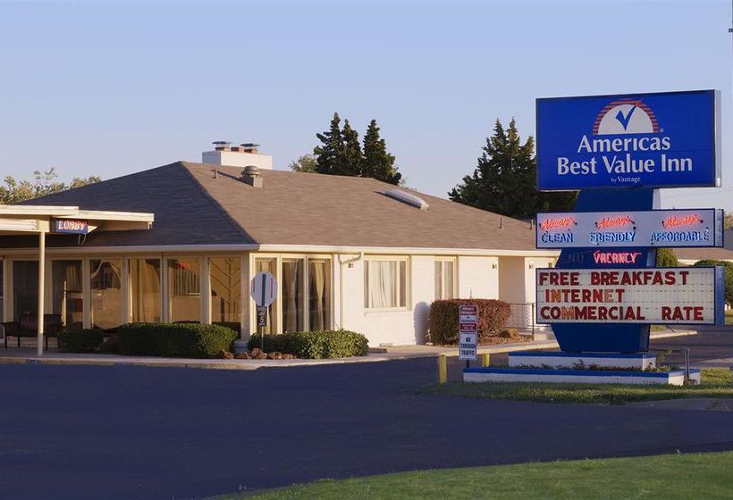 ホテル Americas Best Value Inn Salina