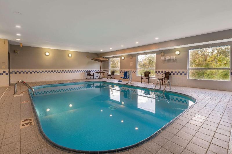 酒店 Comfort Inn & Suites