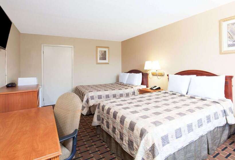 Hotel Days Inn & Suites By Wyndham Pigeon Forge