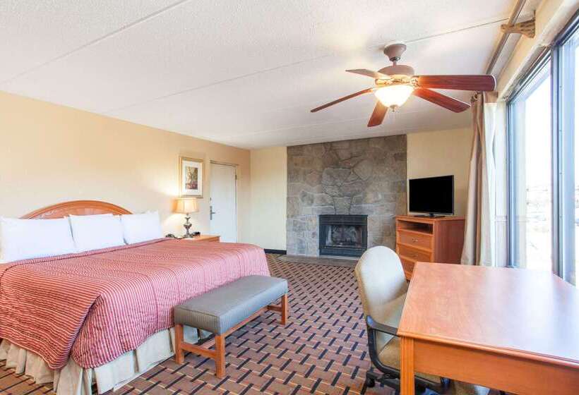 فندق Days Inn & Suites By Wyndham Pigeon Forge