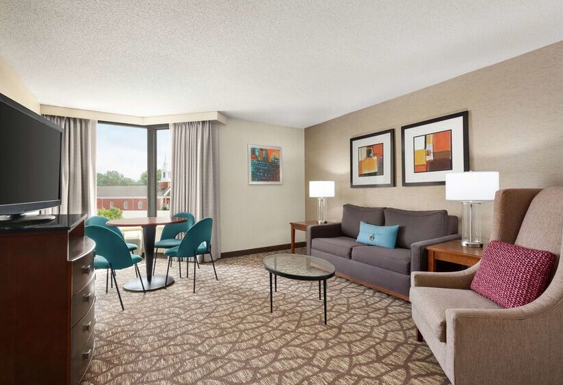 Doubletree By Hilton Hotel Jackson