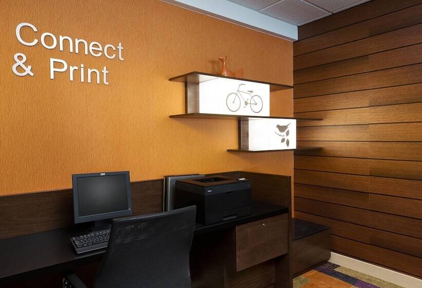 هتل Fairfield Inn & Suites Chicago Midway Airport