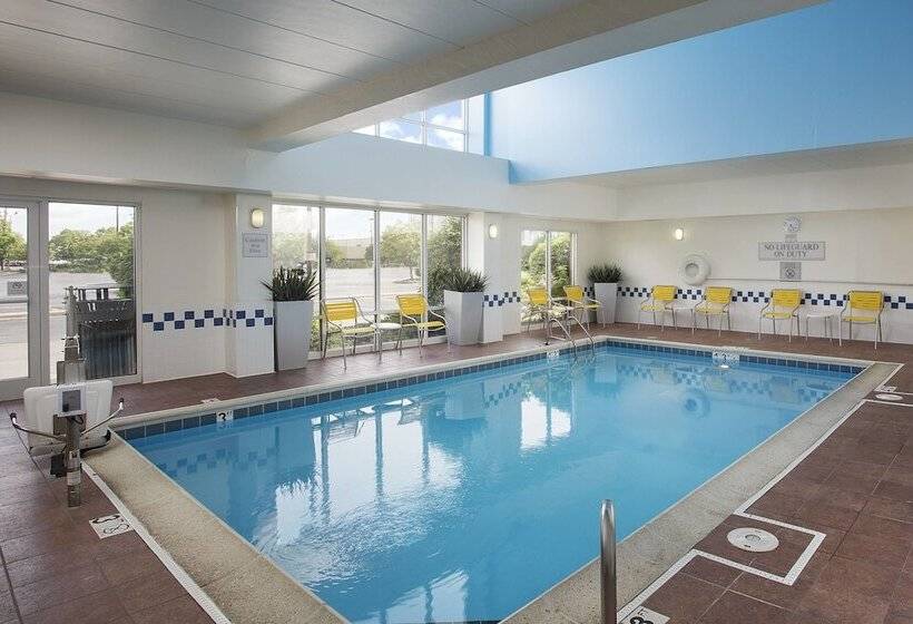 هتل Fairfield Inn & Suites Chicago Midway Airport