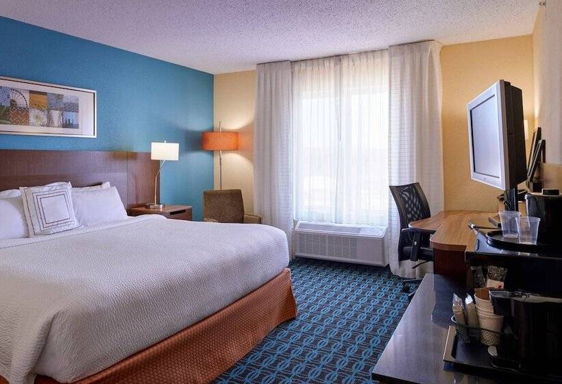 هتل Fairfield Inn By Marriott Kalamazoo West