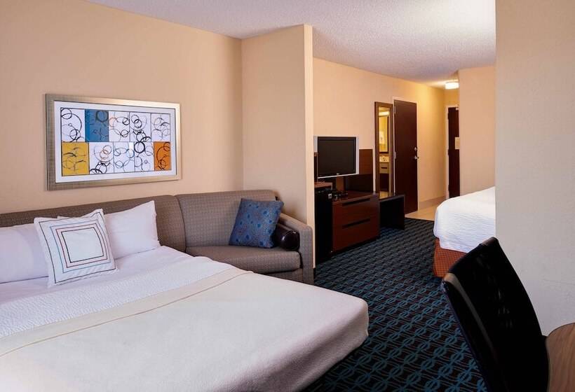 هتل Fairfield Inn By Marriott Kalamazoo West