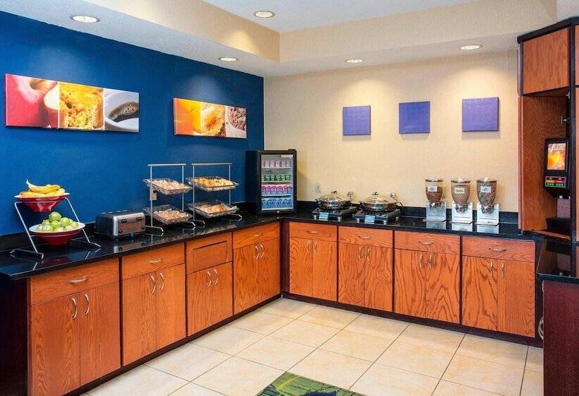 호텔 Fairfield Inn Middletown Monroe