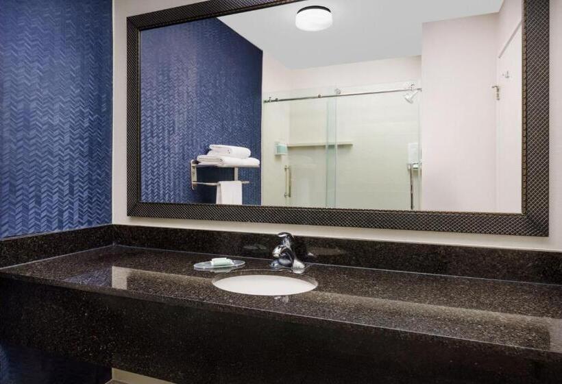 בית מלון כפרי Fairfield Inn Philadelphia Airport