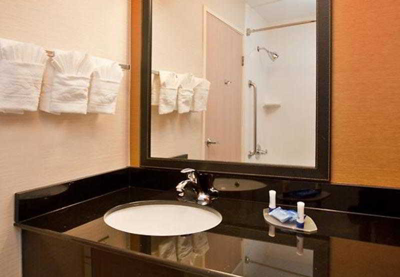 هتل Fairfield Inn And Suites Austin South