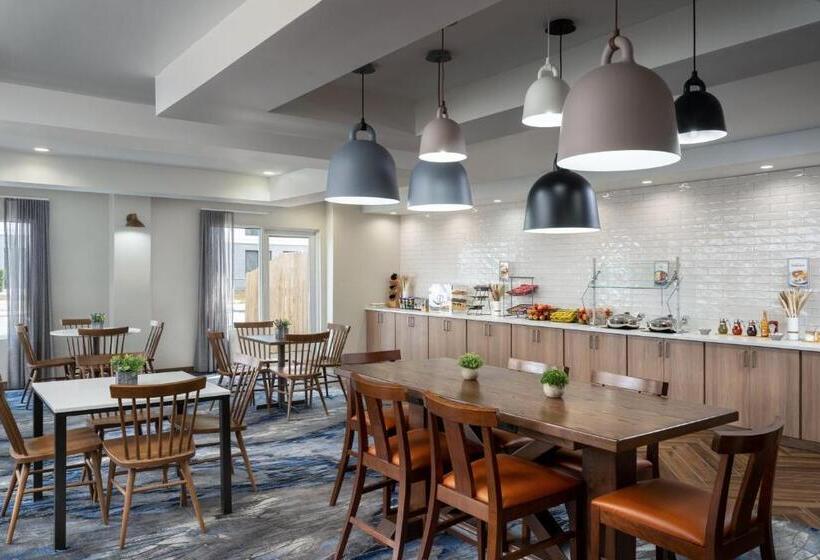 هتل Fairfield Inn And Suites Austin South