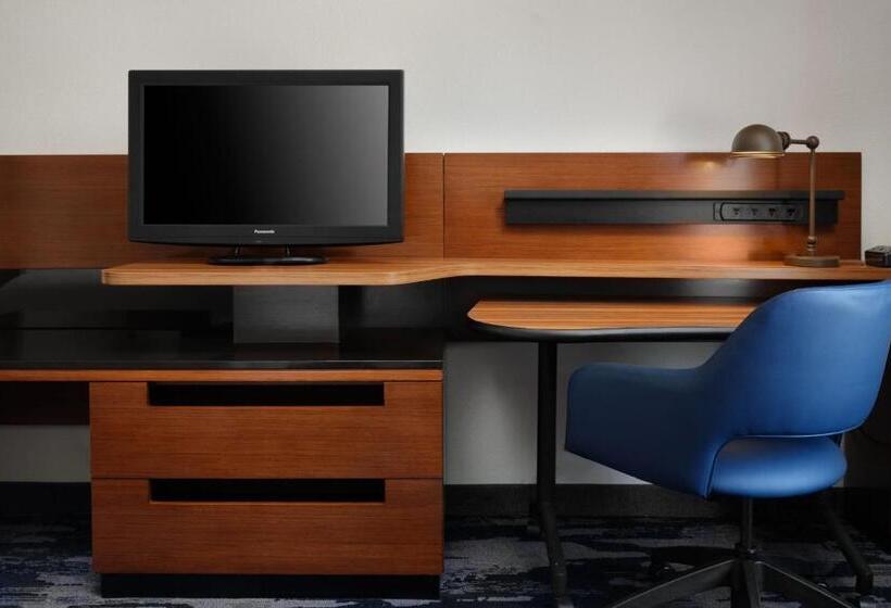 هتل Fairfield Inn And Suites Austin South