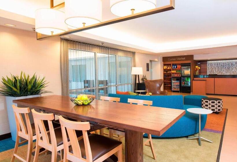 هتل Fairfield Inn & Suites By Marriott Bloomington