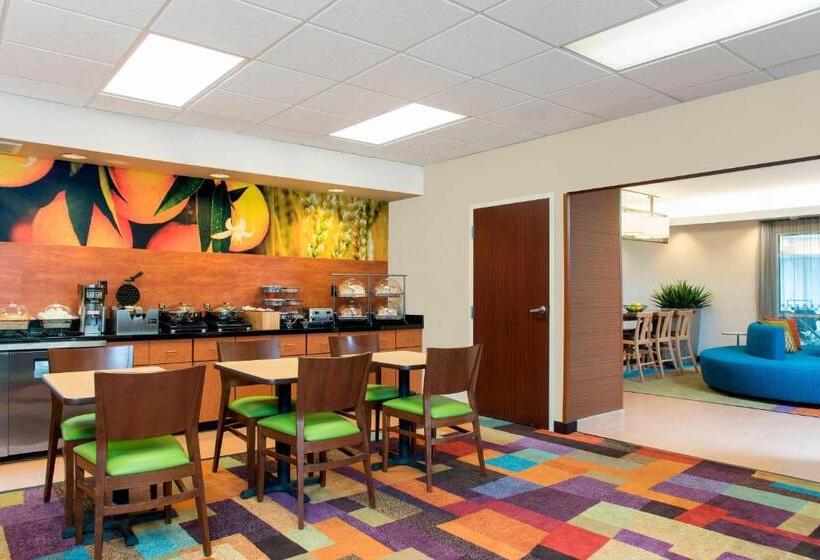 هتل Fairfield Inn & Suites By Marriott Bloomington