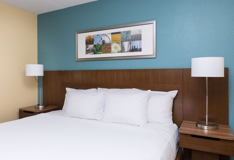 هتل Fairfield Inn & Suites By Marriott Galesburg