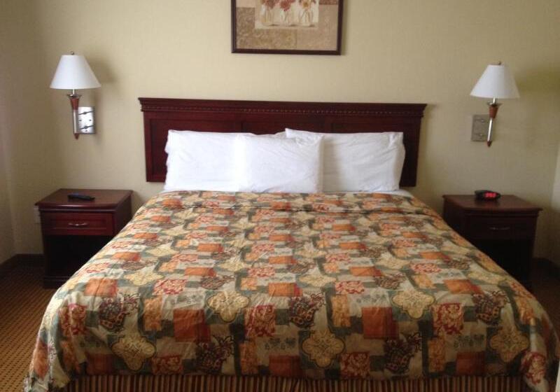 هتل Fairview Inn & Suites