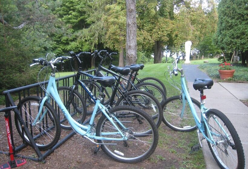 فندق Geneva On The Lake Boutique Resort