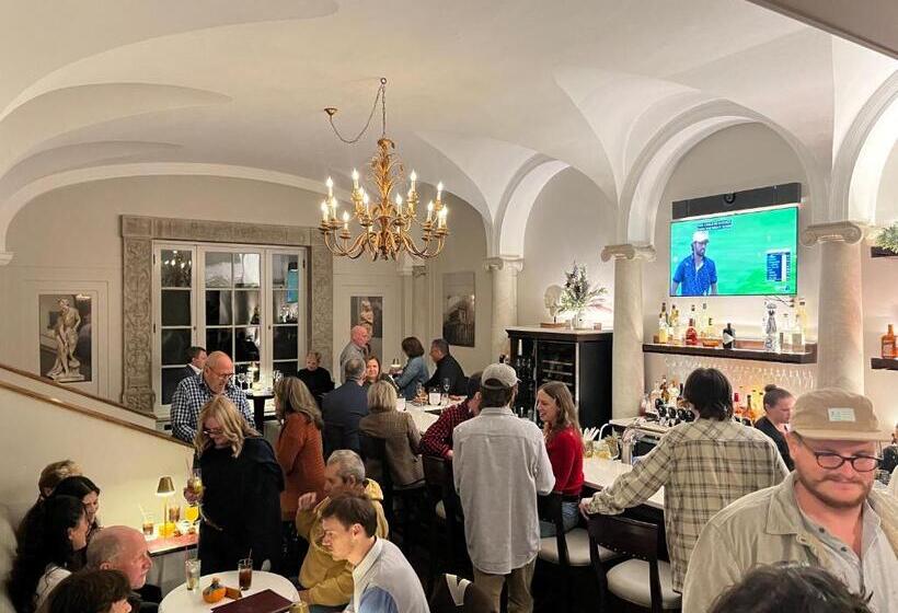 فندق Geneva On The Lake Boutique Resort