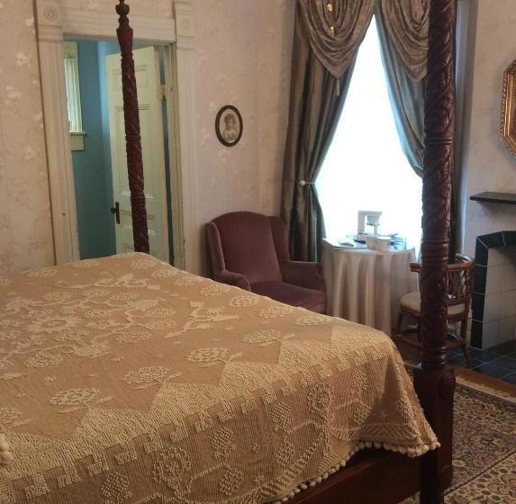 酒店 Grand Avenue Bed And Breakfast