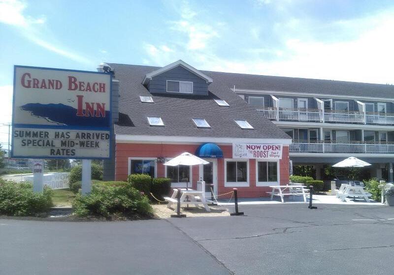 هتل The Grand Beach Inn