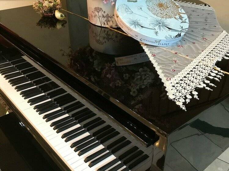 هتل Grand Victorian