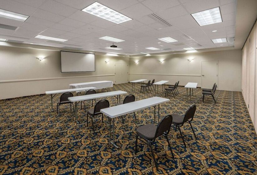 هتل La Quinta Inn & Suites By Wyndham Fort Collins, Colorado