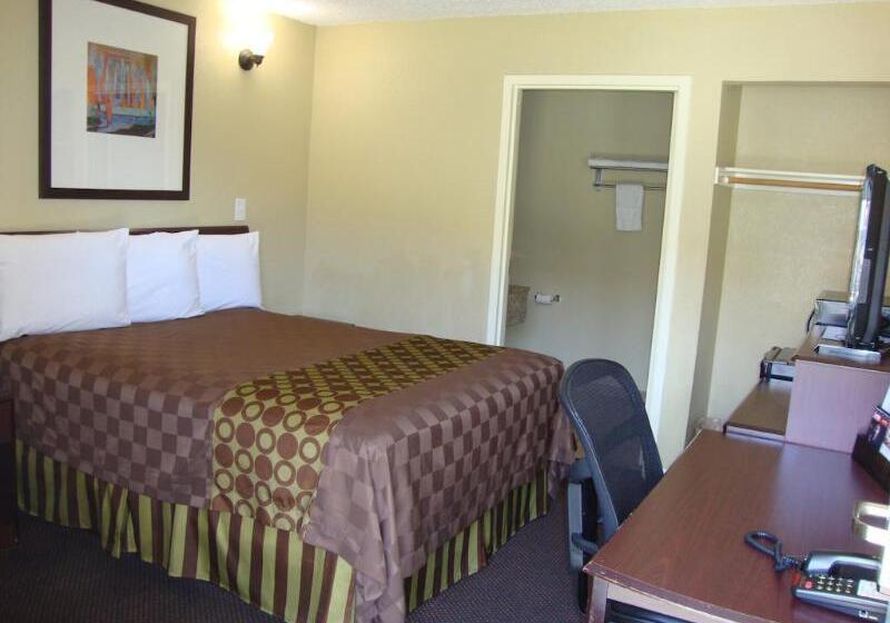 هتل Oasis Inn Sacramento Elk Grove