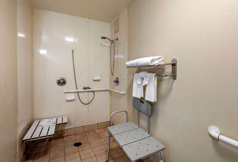 בית מלון כפרי Quality Inn Placentia Anaheim Fullerton