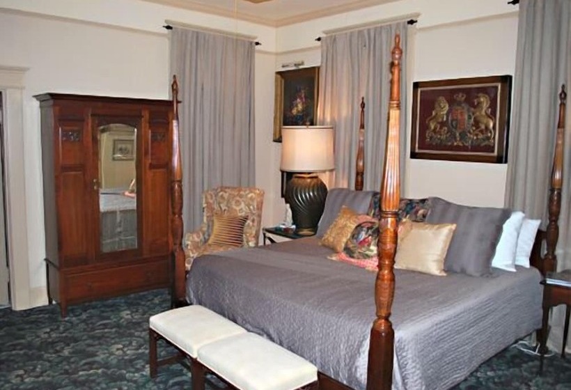 هتل Stay Fairfield   Fairfield Place And Fairfield Manor Bed & Breakfast