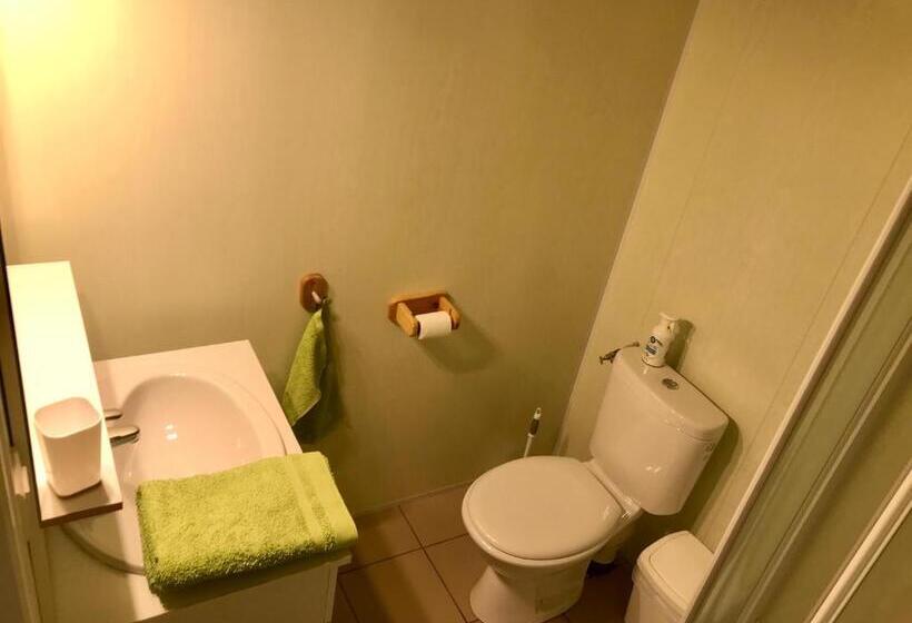 Bed and Breakfast 8 Le Chiron De La Roche 85130 Chanverrie