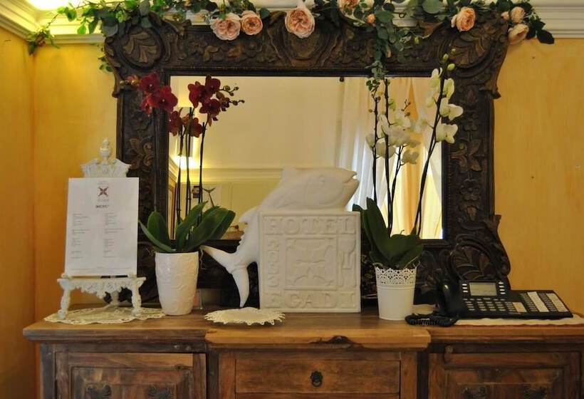 هتل Albergo Ristorante Egadi