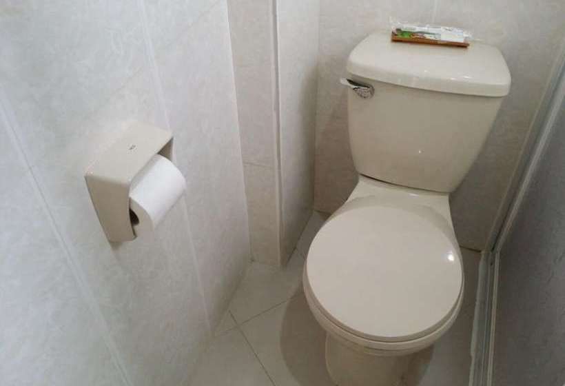 فندق Benjie S Place