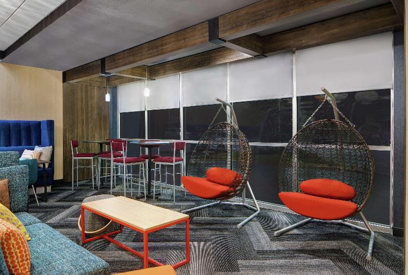 Отель Tru By Hilton Austin Airport, Tx