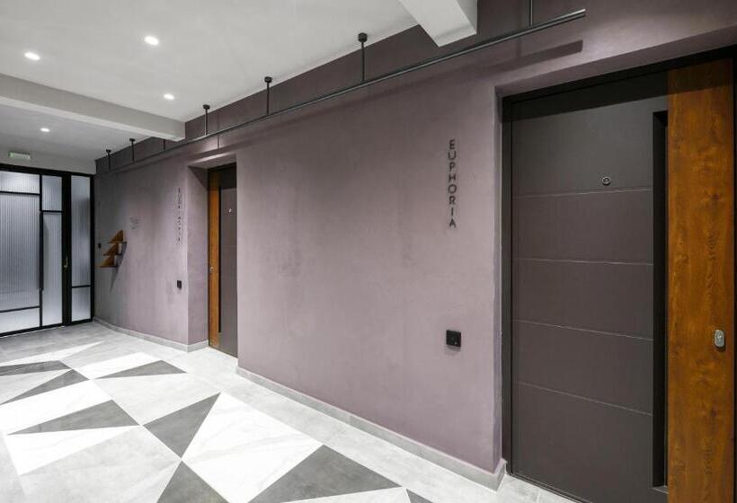 Olvios Luxury Suites
